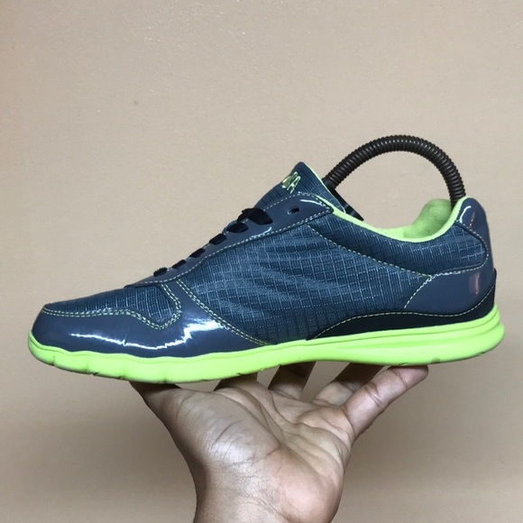 ZUMBA Z-Kickz 2 Women’s Low Top Work Out Sneakers “Grey Green” - Picture 5 of 17